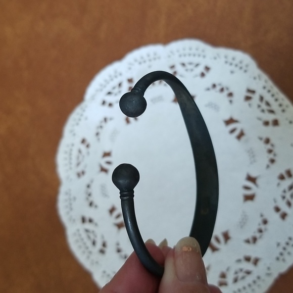 🖤MEN'S METAL FORGED BANGLE CUFF BRACELET - Picture 3 of 10